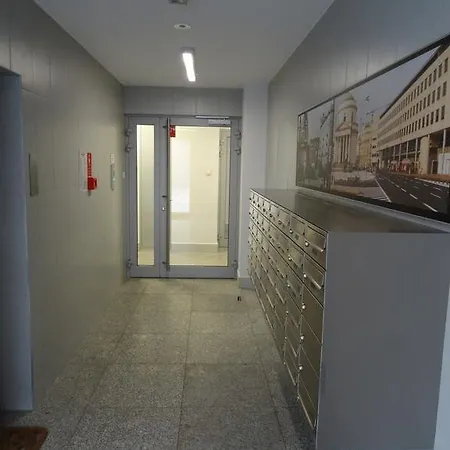 Metro Mlociny Апартаменты Варшава