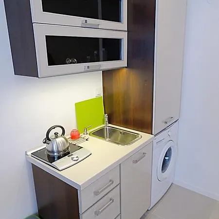 Apartment Metro Mlociny Warschau