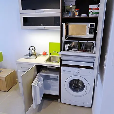 Apartment Metro Mlociny Warschau