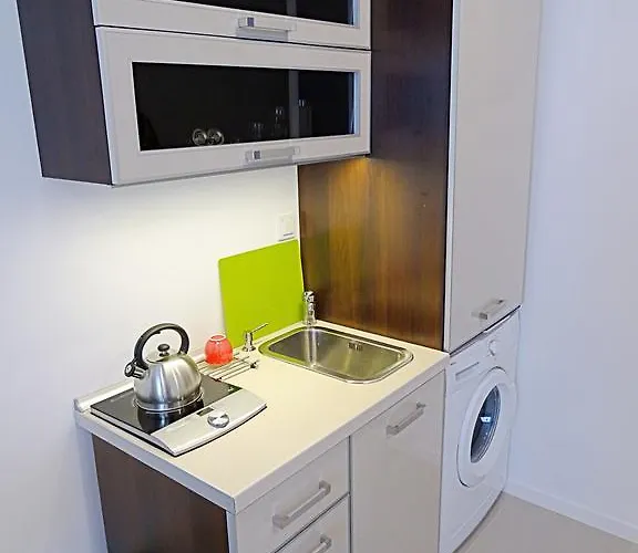 아파트 Metro Mlociny 바르샤바