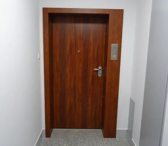 아파트 Metro Mlociny *