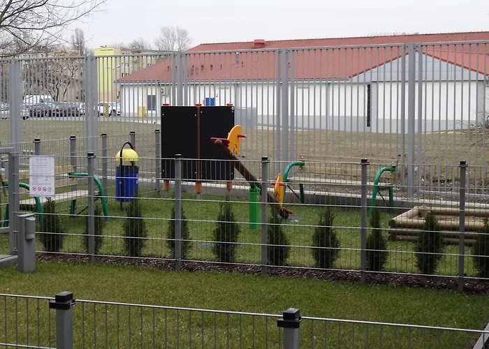 Metro Mlociny وارسو